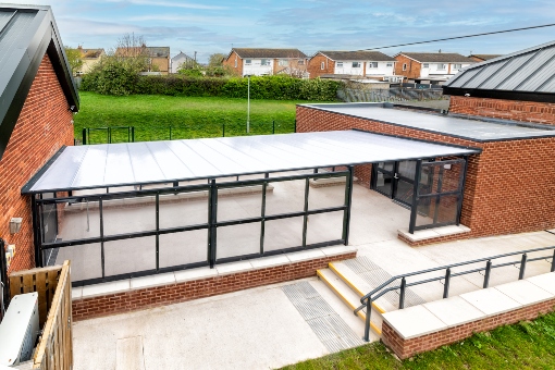 ysgol llywelyn school covered walkway